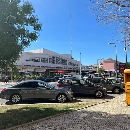 Airport בית הארחה ליסבון